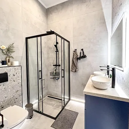 O'budapest * Budapest